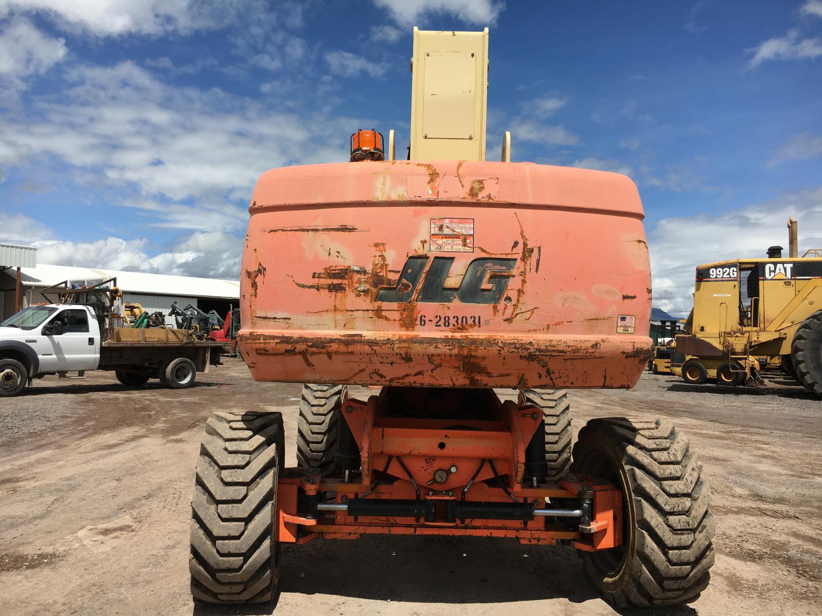 JLG 800S 